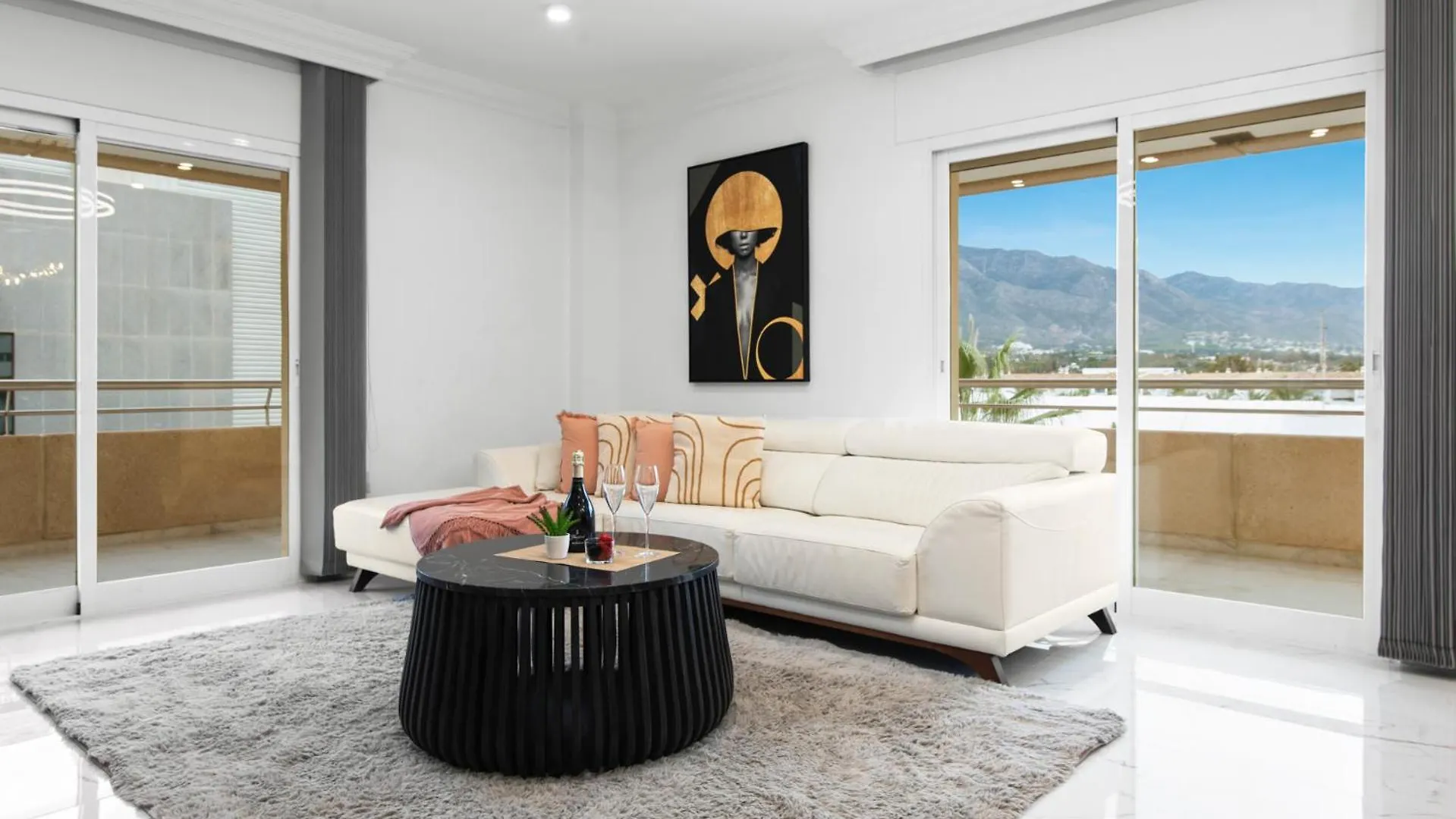 Vistas Al Mar En El Centro De Puerto Banus 3 4H Apartment Marbella