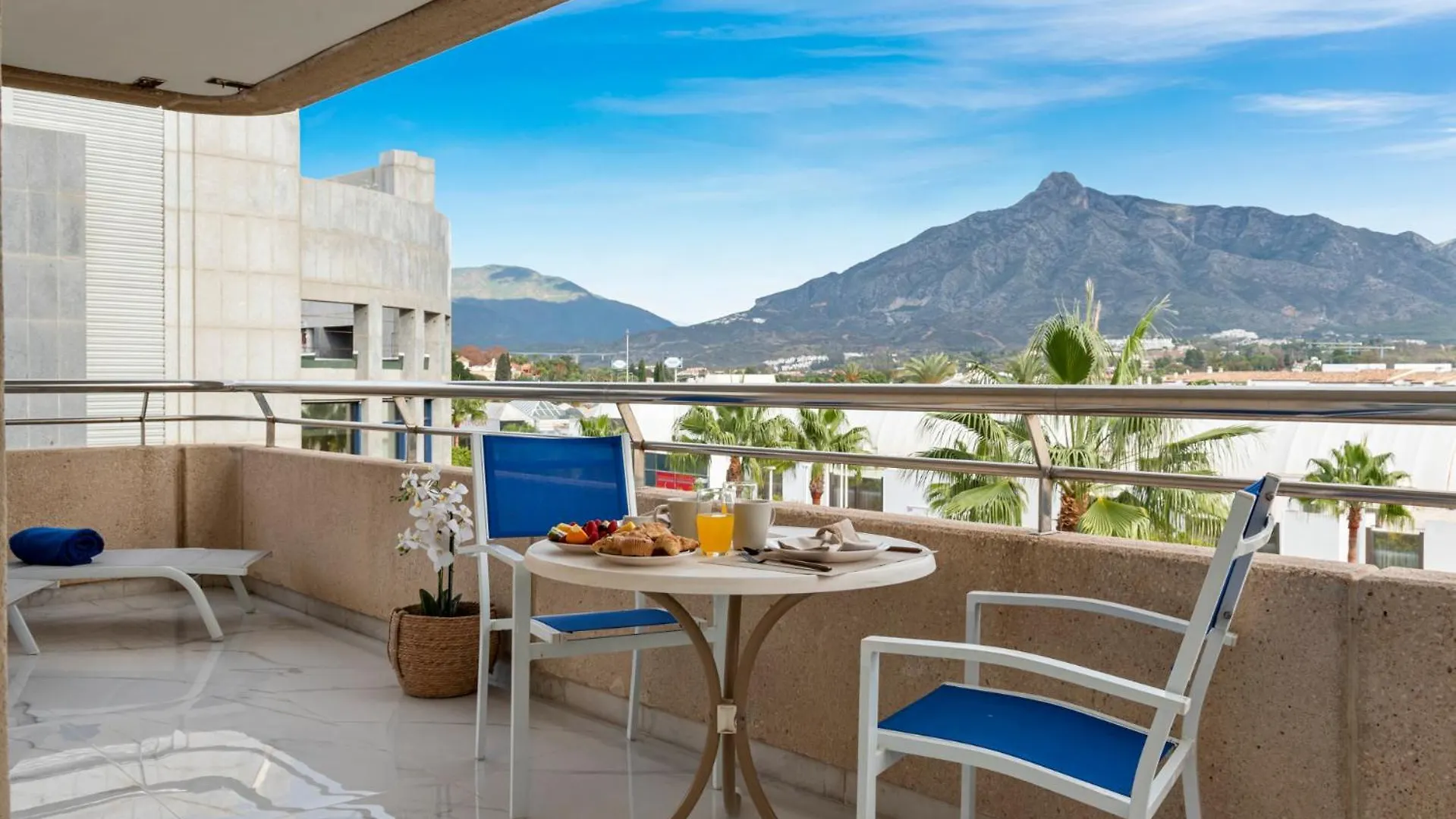 Vistas Al Mar En El Centro De Puerto Banus 3 4H Apartment Marbella Spain