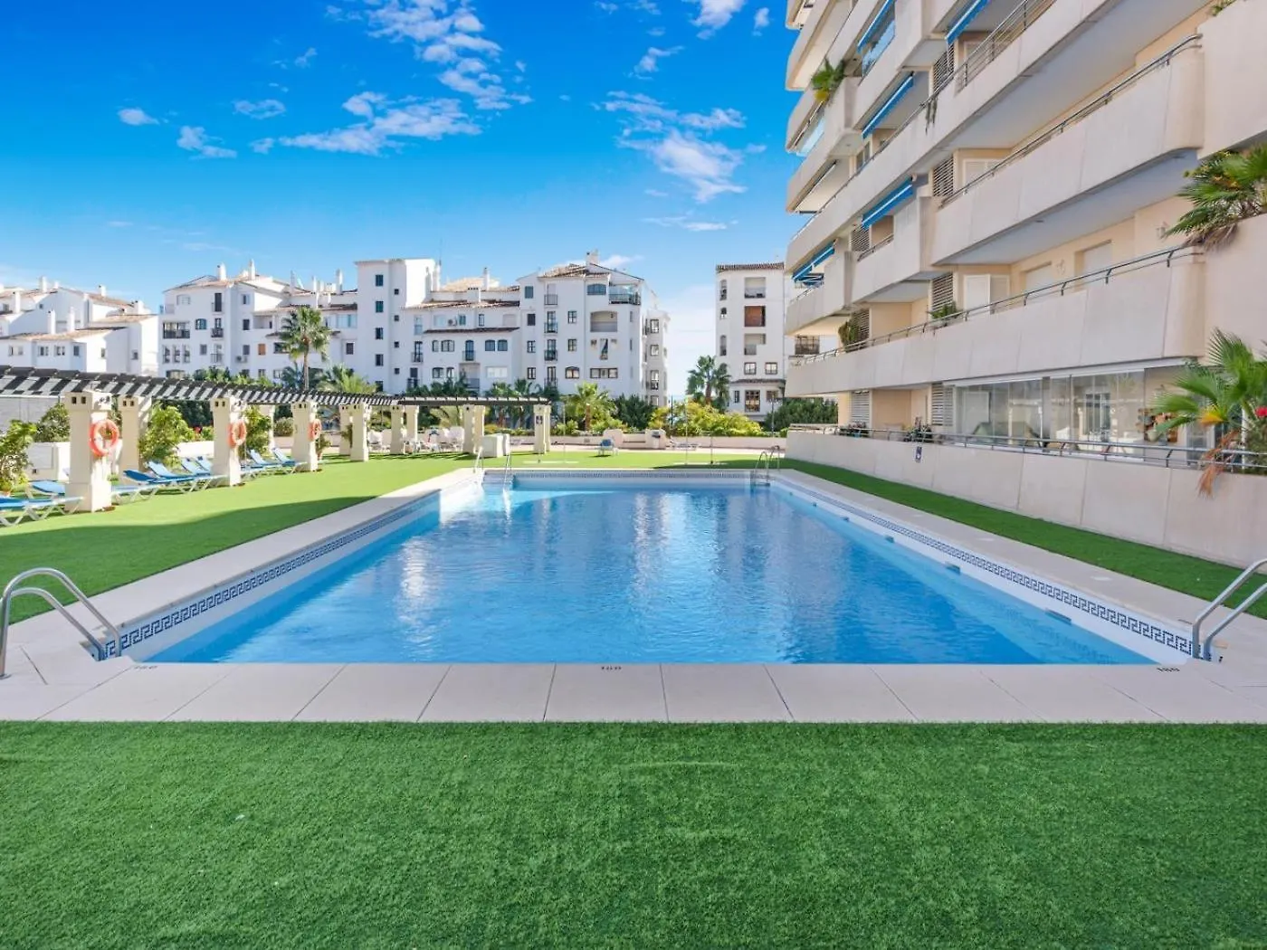 Vistas Al Mar En El Centro De Puerto Banus 3 4H Apartment Marbella