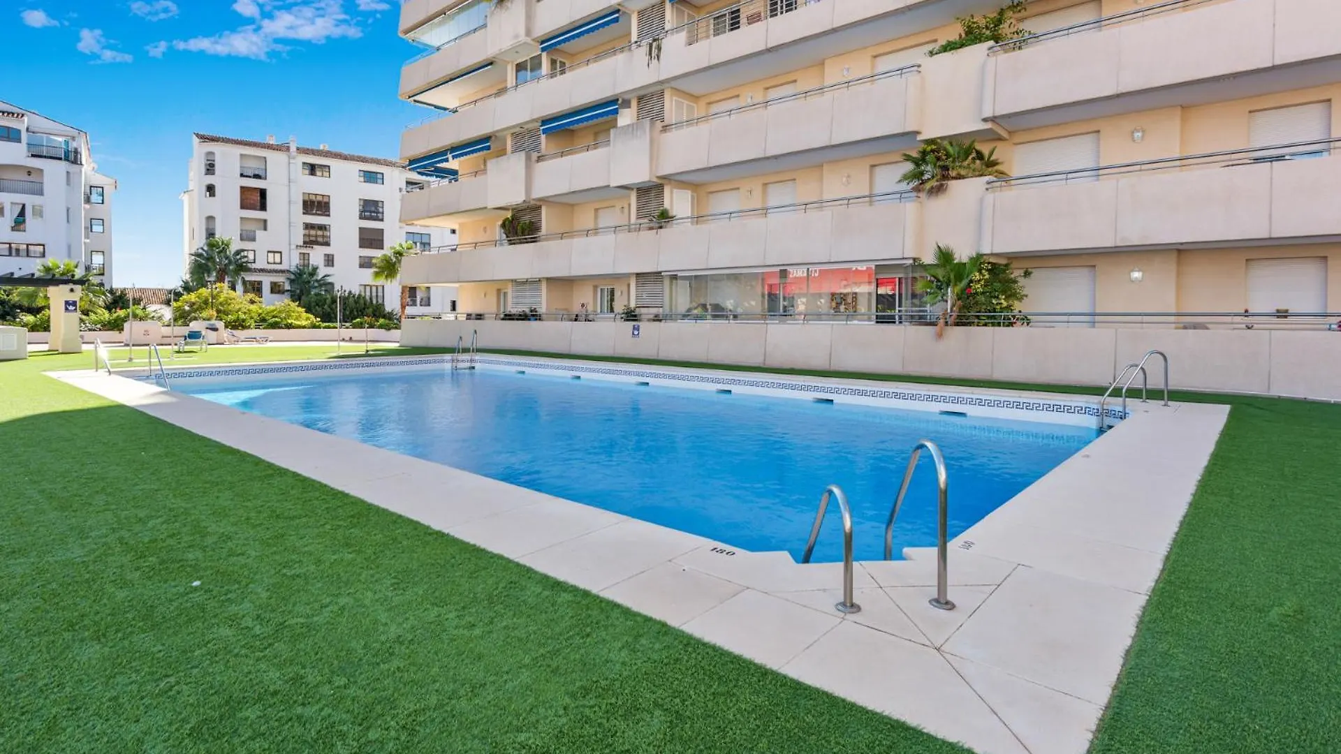Apartmán Vistas Al Mar En El Centro De Puerto Banus 3 4H Marbella