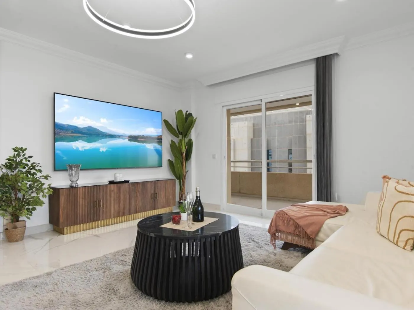 Apartmán Vistas Al Mar En El Centro De Puerto Banus 3 4H Marbella